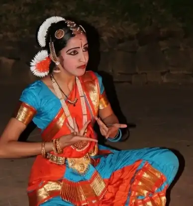 dancer frauf tradition