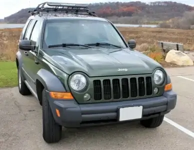 dark green jeep
