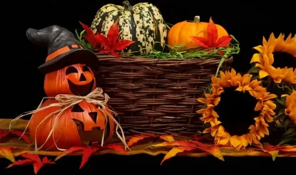 dark halloween theme