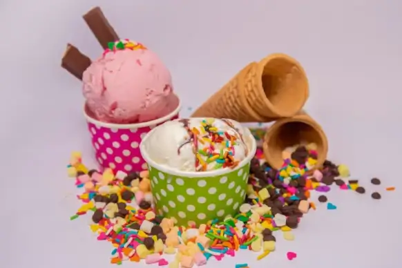 dessert picture elegant decorated ice cream cake 