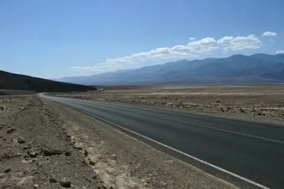 endless road death valley