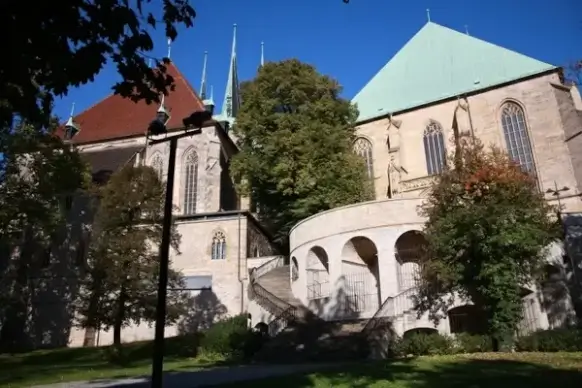 erfurt dom building