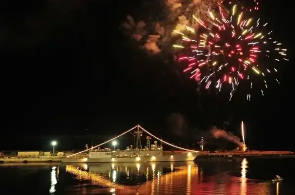 fireworks night evening