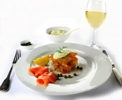 food wine salmon