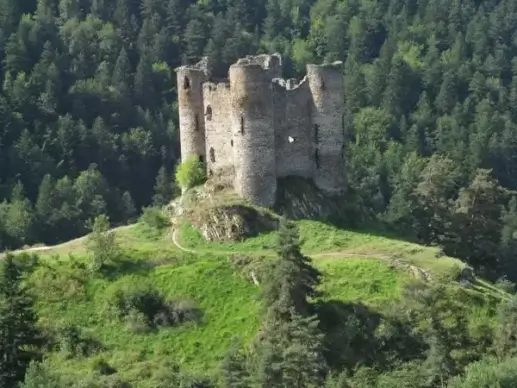 france castle ruins