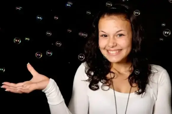 girl with bubbles