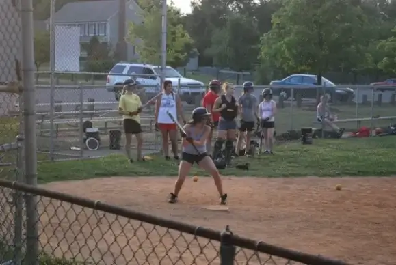 girls softball
