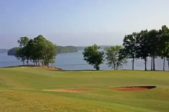 golf green golfing