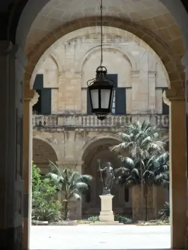 grand master grand master's palace palace