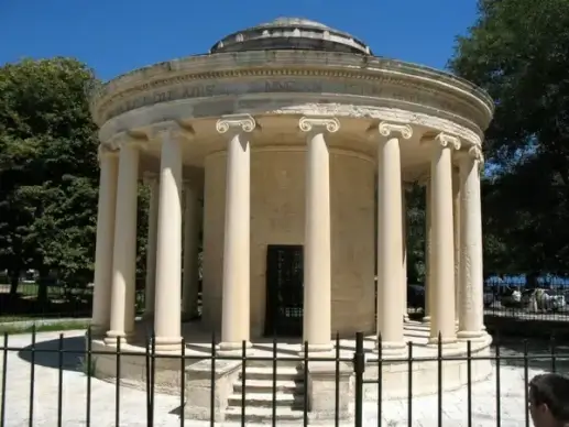 greek temple