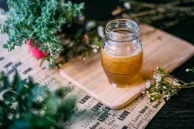 healthy drink backdrop picture honey jar leaves elegant decor