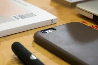 iphone 6 leather case and camera