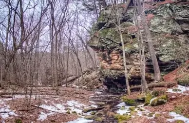 landscape and scenery on the stephens falls trails wisconsin in governor dodge state park