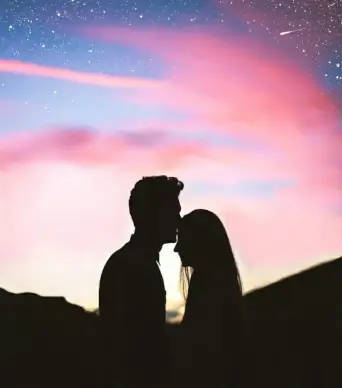 love picture kissing couple contrast silhouette