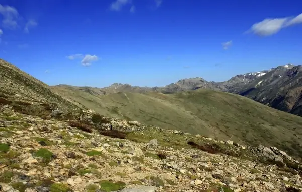 mountain ridges at mount elbert colorado