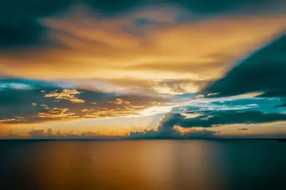 nature scenery picture calm beach dark cloudy sunset