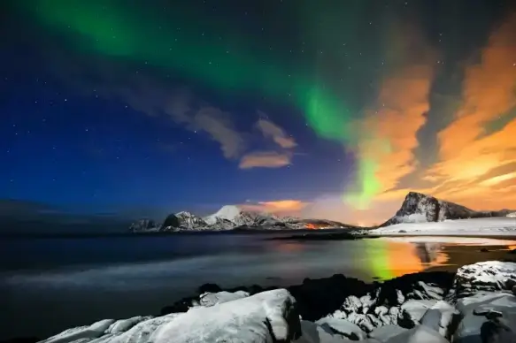 night scenery picture snow cloudy sky light effect