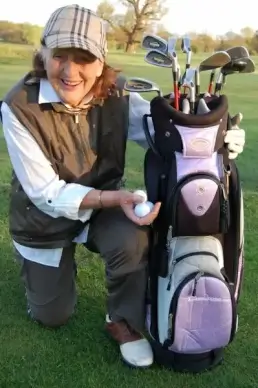 older lady golfer