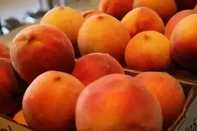 peach