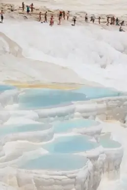 people in pamukkale