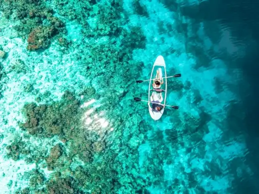 photo maldives coast scenery picture tranquil water surface rowing boat 