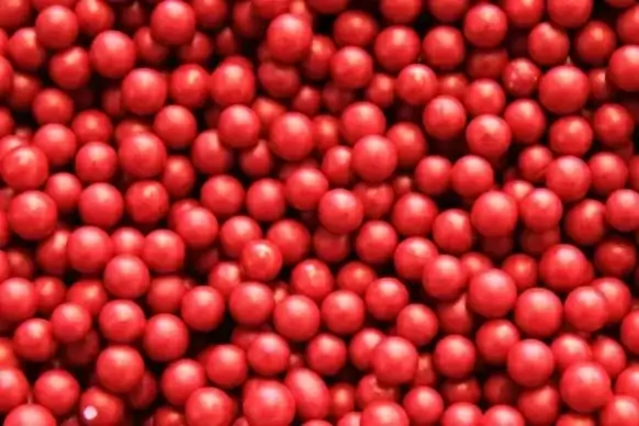 red ball background
