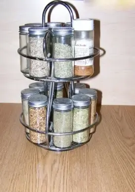 round spice rack