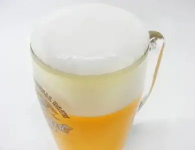 schooner beer drink