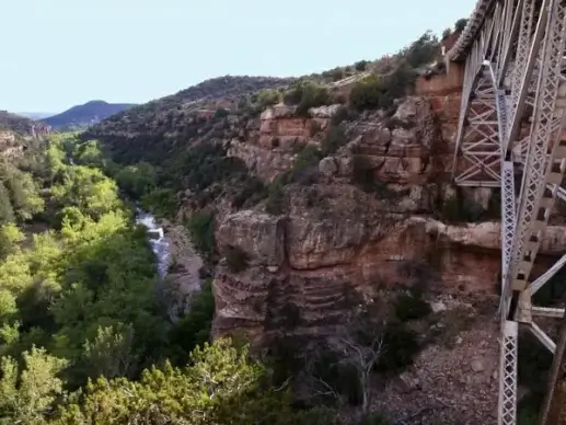 sedona bridge creek