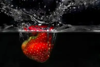 strawberry plunge