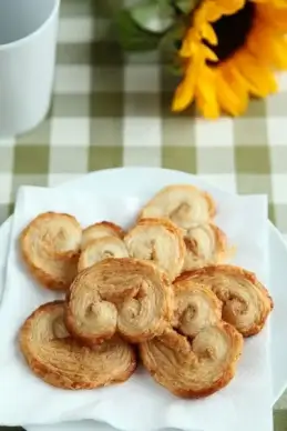 sugar and spice pastry