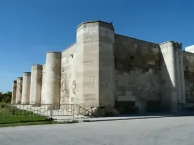 sultanhan caravansary caravanserai seldschukisch