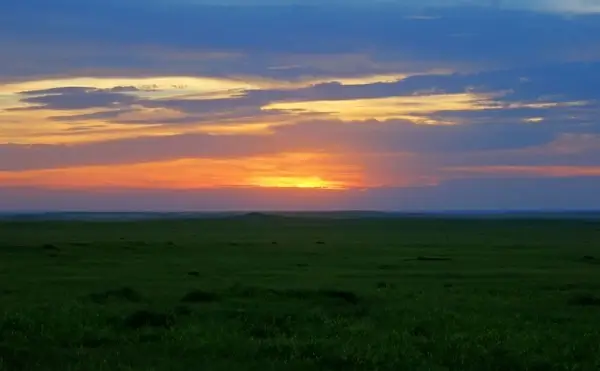 sun going down at badlands national park south dakota
