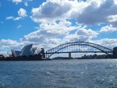 sydney harbor bridge