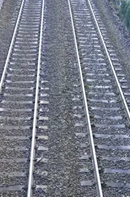 train tracks