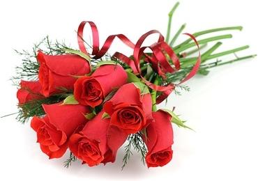 a bouquet of red roses picture