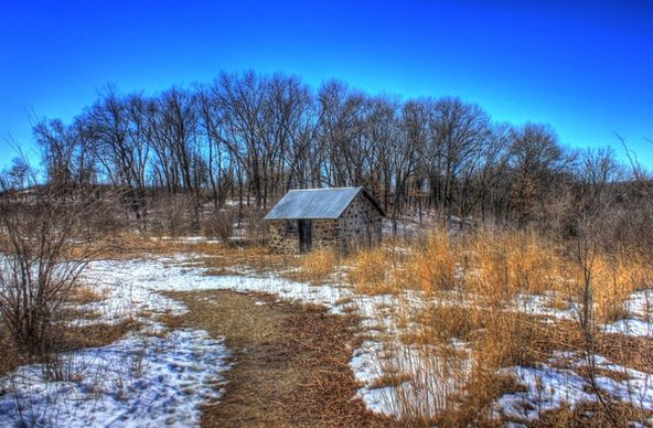 abandoned house on the ice age trail wisconsin