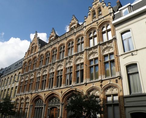 antwerp belgium building