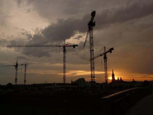 baukran crane construction sites