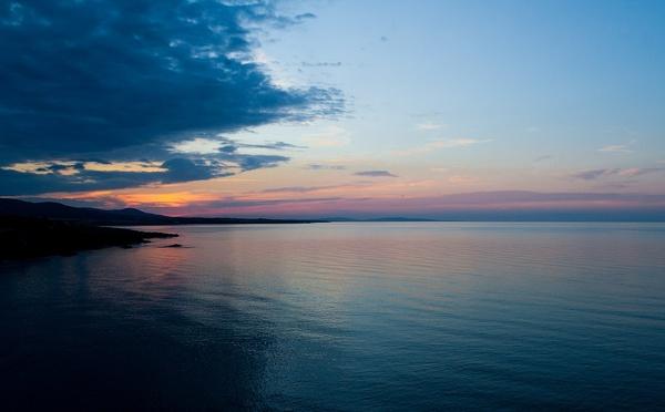 beach dawn dusk evening horizon lake landscape