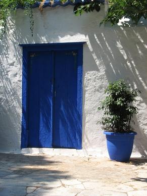 blue door wood