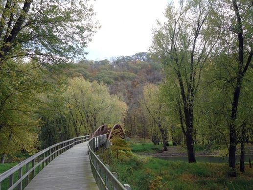 bridge on hiking trail at effigy mounds iowa