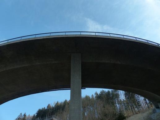 bridge road curve