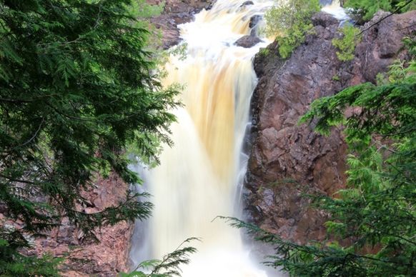 brownstone falls at copper falls state park wisconsin