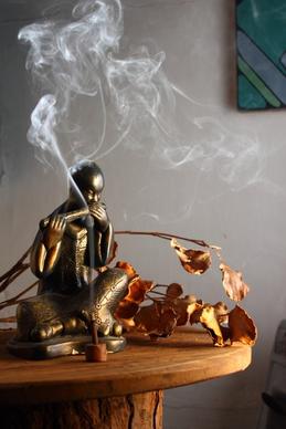 buddha statue incense