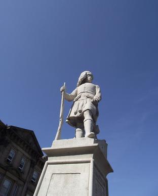 cameron highlanders memorial at station square inverness scotland