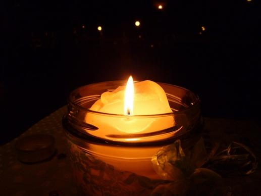 candle light dark