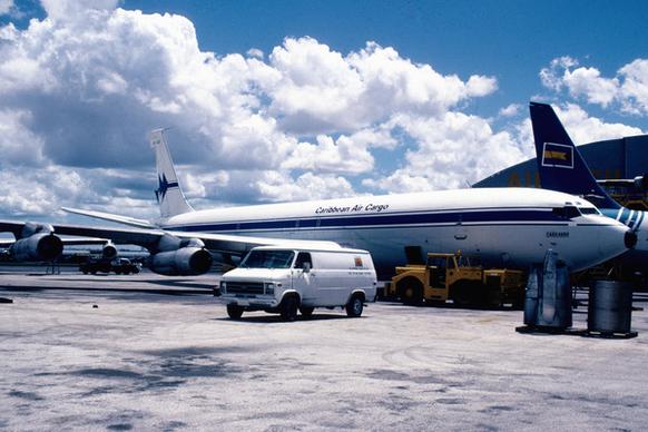 caribbean air cargo boeing 707 351c 8p cad64919632