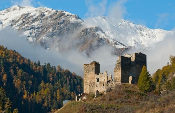 castle ruins mountains