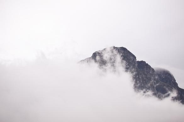 cloud fog hidden mist mountain